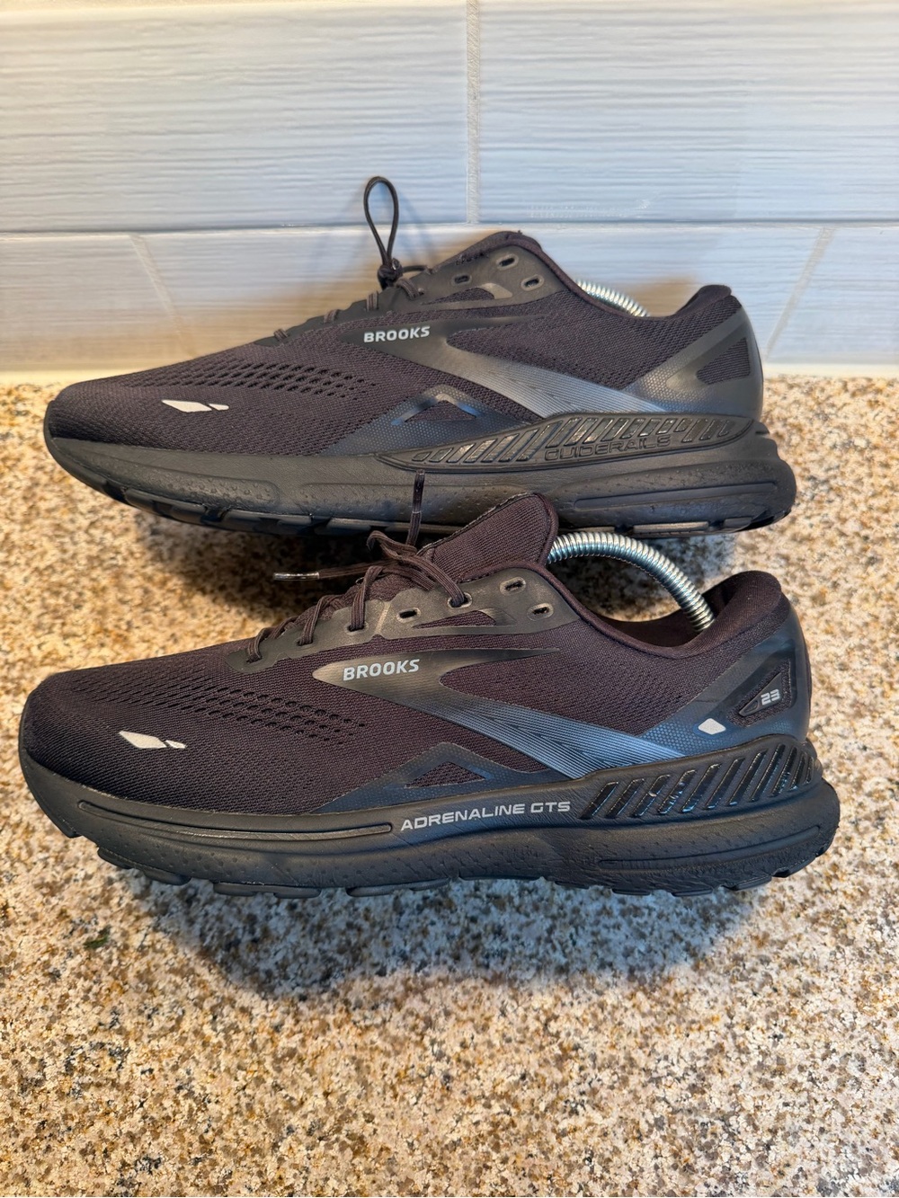 Brooks Adrenaline GTS Men's Running Shoes - Black
